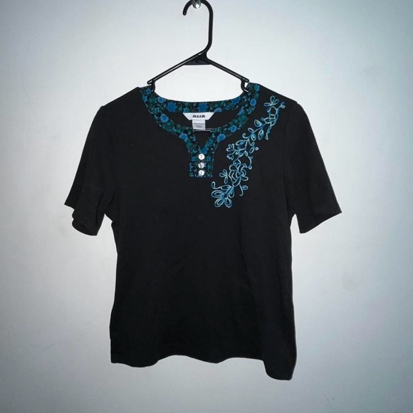 Alia Tops - FLORAL PRINTED SHORTSLEEVED TOP